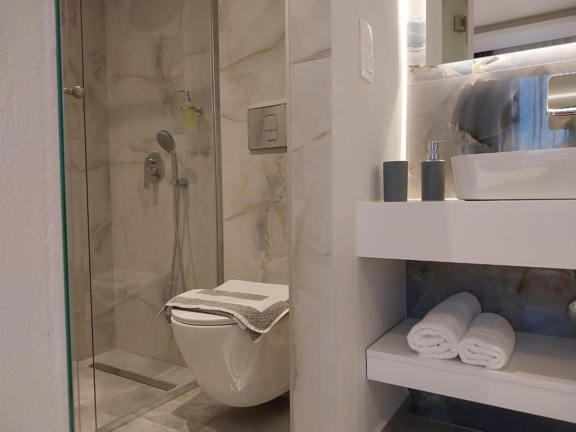 Vila Nikos Vkl *